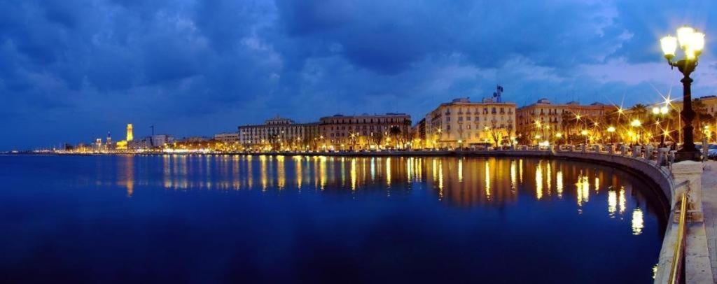 Apartmán Due Passi Dal Borgo Antico 3 Bari Exteriér fotografie